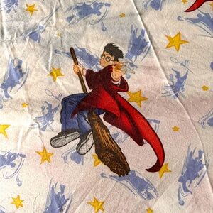 Vintage 2000s Harry Potter quidditch twin flat sheet bedding Golden Snitch